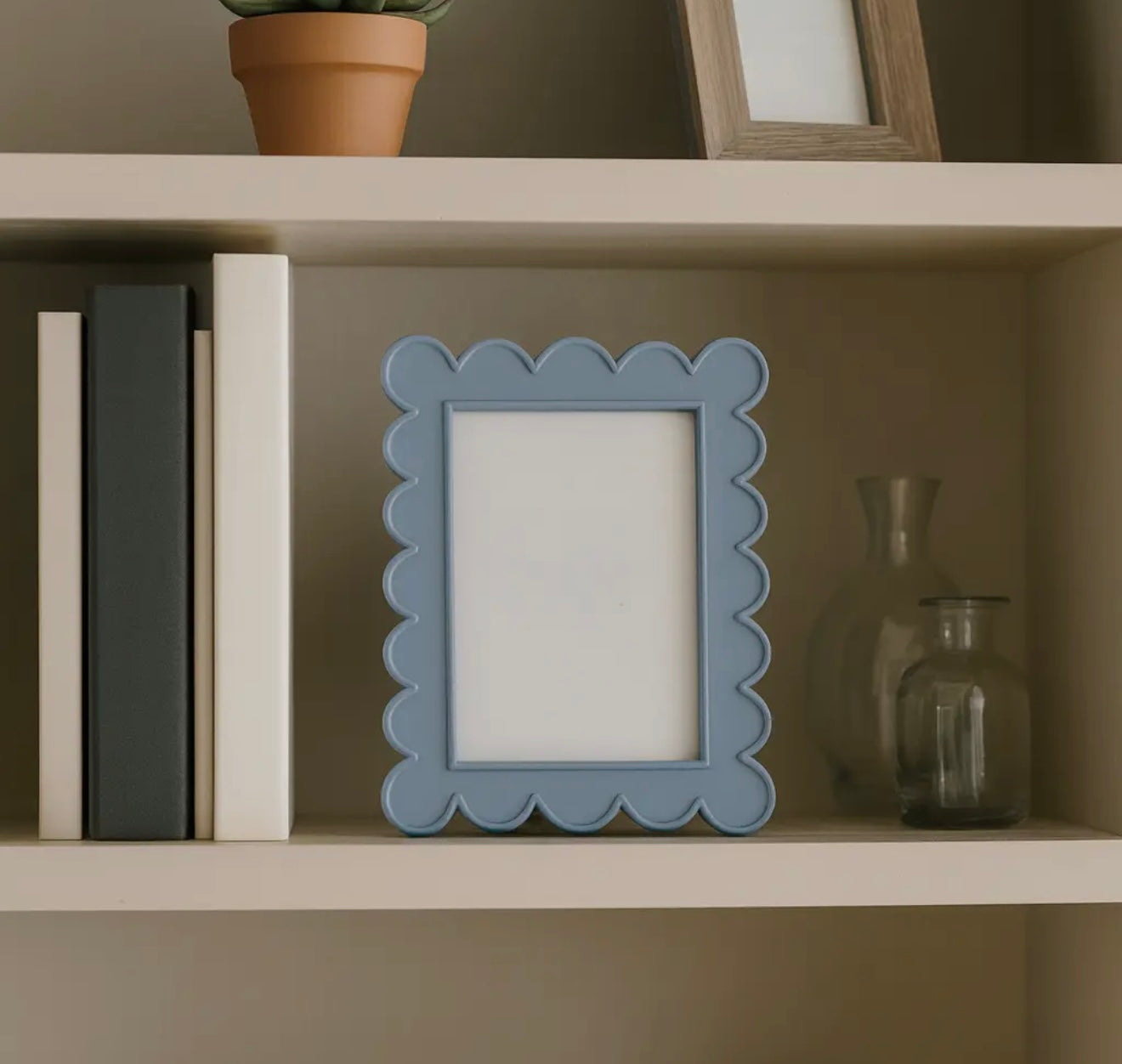 Blue Resin Scalloped Frame