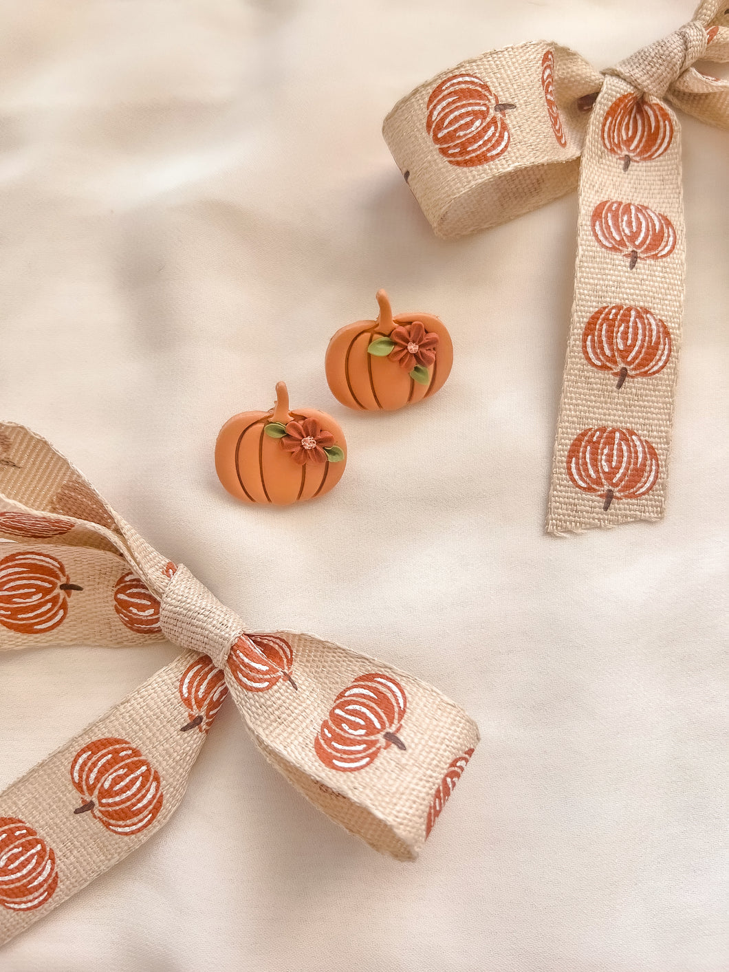 Pumpkin Studs