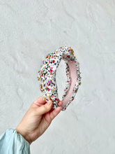 Load image into Gallery viewer, Iridescent Flower Headband 🌸🌼
